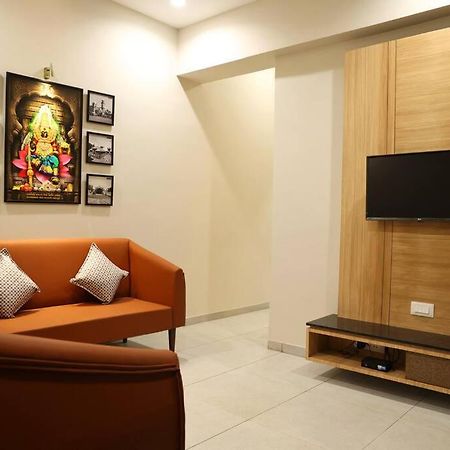 'Sumadhu Homes 301 ' Kolhapur Ngoại thất bức ảnh